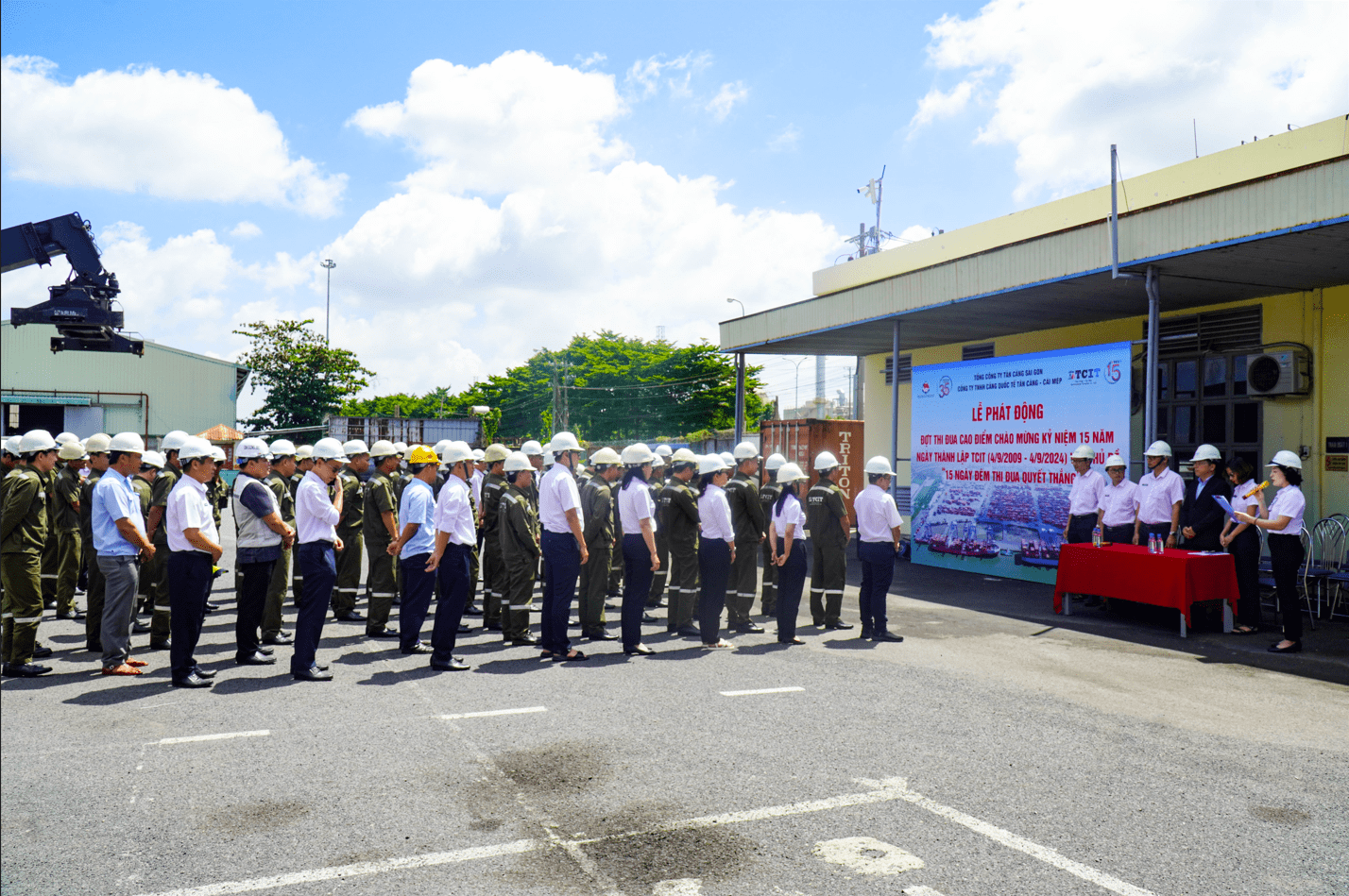 “15 NGÀY ĐÊM THI ĐUA QUYẾT THẮNG” - CHÀO MỪNG KỶ NIỆM 15 NĂM THÀNH LẬP TCIT (04/09/2009 – 04/09/2024)